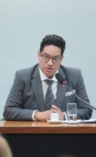 Homenagem da AVEGO aos profissionais do Sistema de Segurança Pública. Delegado de Polícia Civil do Estado de Goiás, Anderson Cesar Pereira Pimentel Penha.