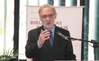 7ª Edição do Biblioteca Convida: Bibliotecas Prisionais. Poeta e escritor brasileiro, Marco Lucchesi.
