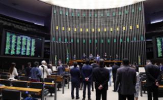 Discussão e Votação de propostas legislativas.