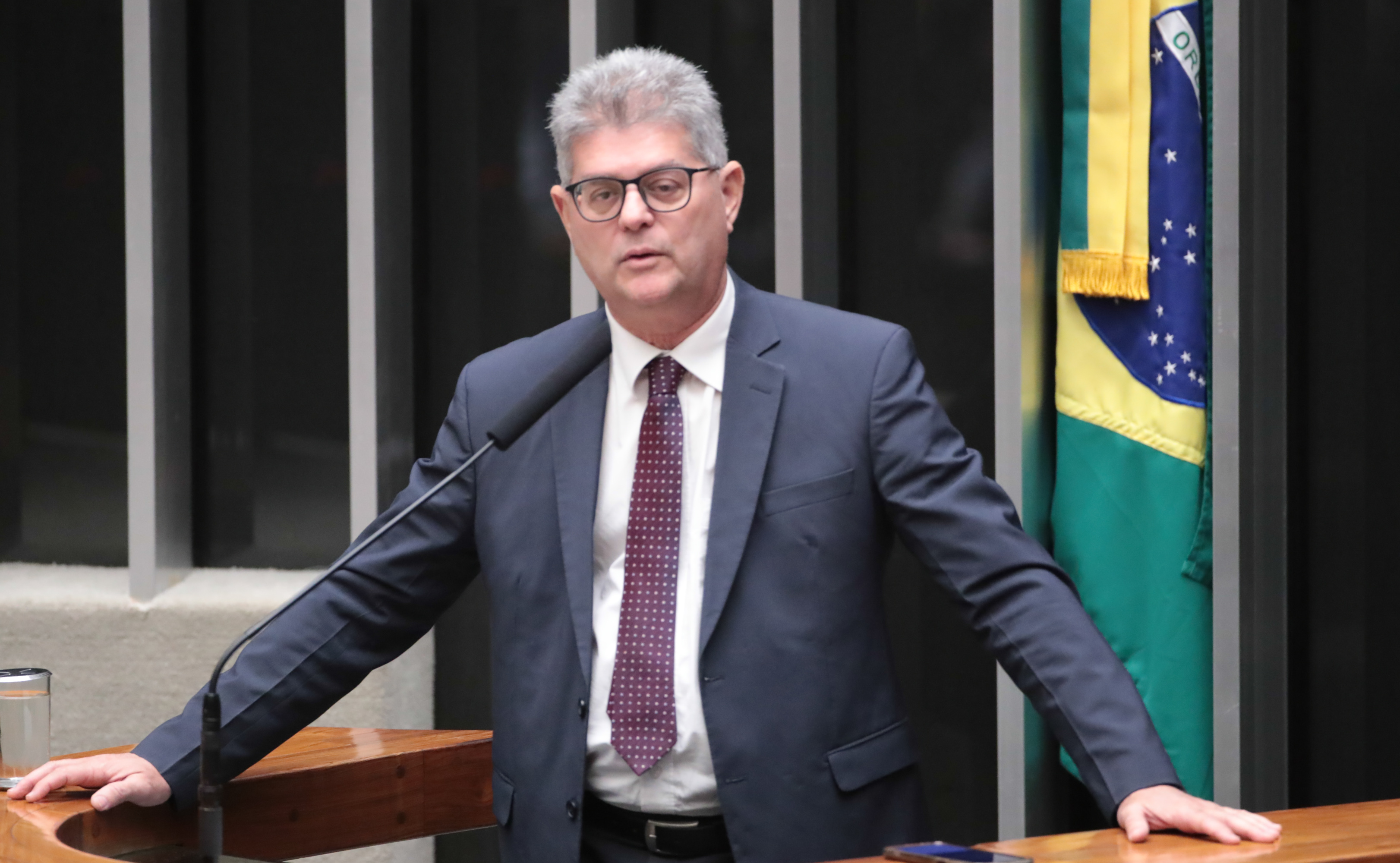 Homenagem aos 30 anos da Lei da Propriedade Industrial. Presidente do Instituto Nacional da Propriedade Industrial, Julio César Castelo Branco Reis Moreira. Plenário - Sessão Solene