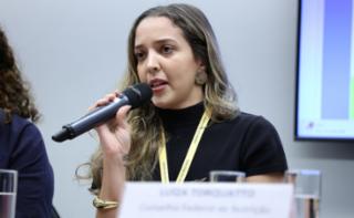 Audiência Pública - Atlas Mundial da Obesidade 2026. Especialista no Programa de Alimentação Saudável e Sustentável do Instituto Brasileiro de Defesa do Consumidor (IDEC), Ana Maria Maya