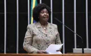 Discussão e votação de propostas legislativas. Dep. Benedita da Silva (PT - RJ)