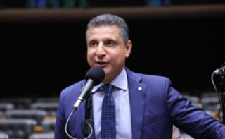 Discussão e votação de propostas legislativas. Dep. Dr Flávio (PL-RJ)