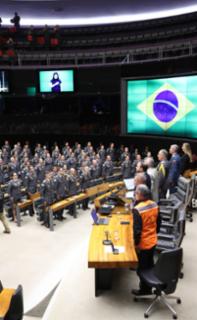 Homenagem ao Dia do Bombeiro e aos 170 Anos do CBMDF.