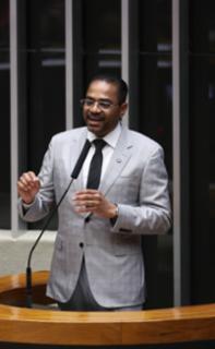 Homenagem aos 49 anos da Igreja Universal do Reino de Deus. Dep. Márcio Marinho (REPUBLICANOS-BA)