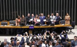 Homenagem aos 49 anos da Igreja Universal do Reino de Deus.