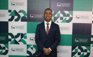 Cerimônia de Posse dos novos Servidores. Servidor, Dennys Loreto Soares de Souza.