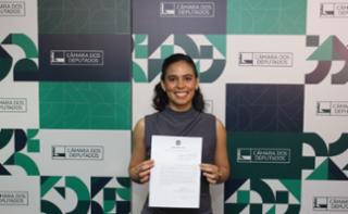 Cerimônia de Posse dos novos Servidores. Servidora, Tamara Moura Chaveco.