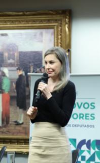 Ambientação dos novos Servidores. Gerente Comercial - Funpresp, Sandiscleia Beni Gutierrez