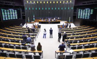 Discussão e votação de propostas legislativas.