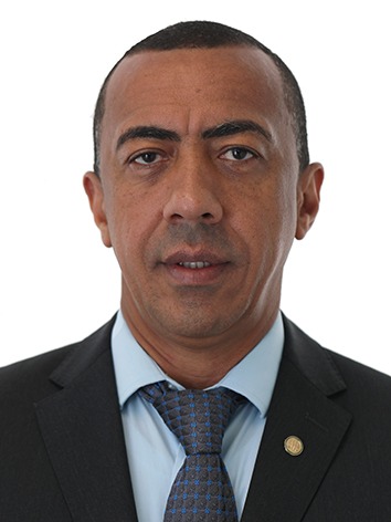 Foto do(a) deputado(a) Renato Santana