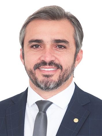 Foto do(a) deputado(a) Nelinho Freitas