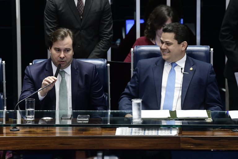texto alternativo não fornecido