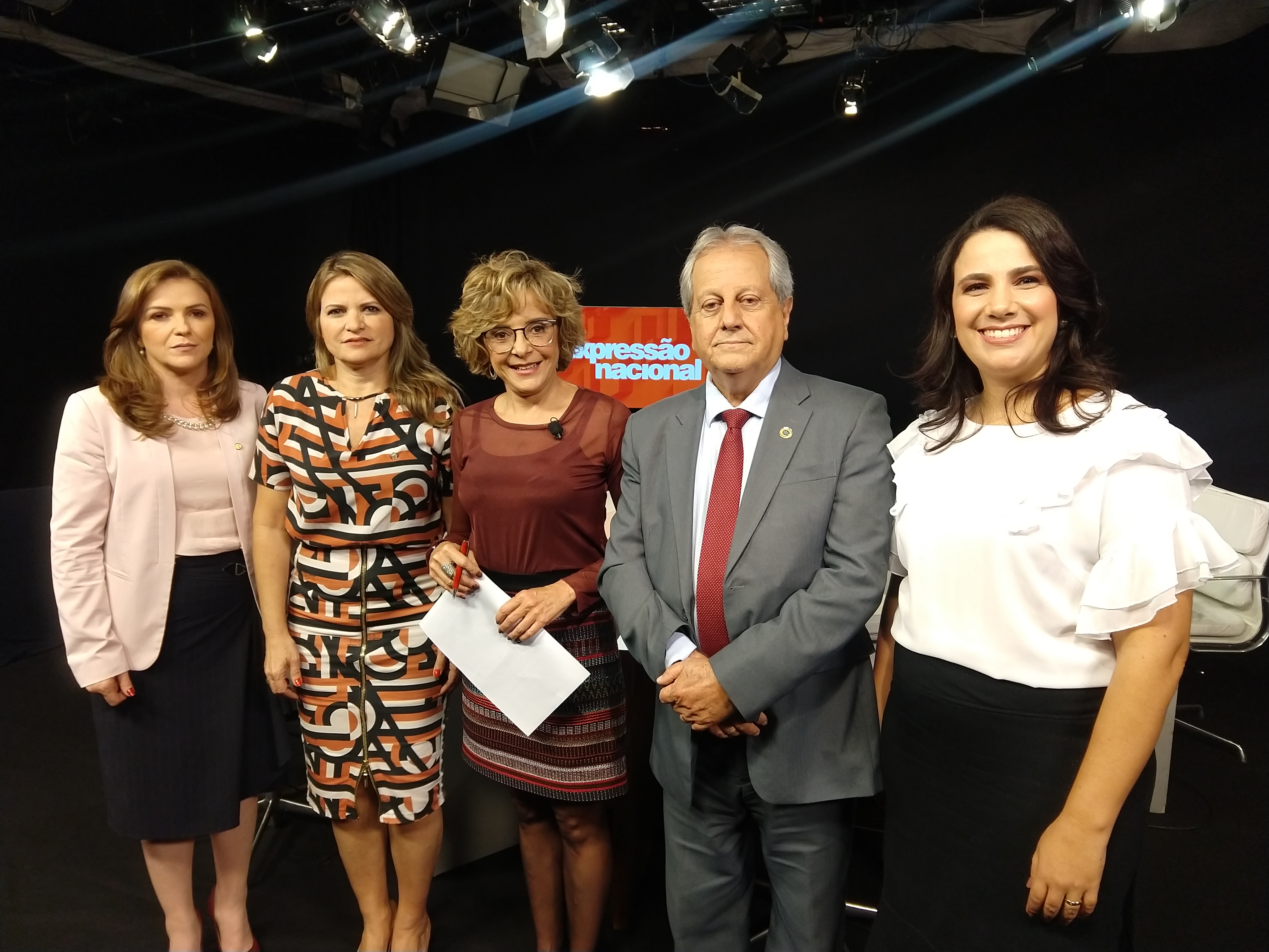 Como cuidar dos idosos