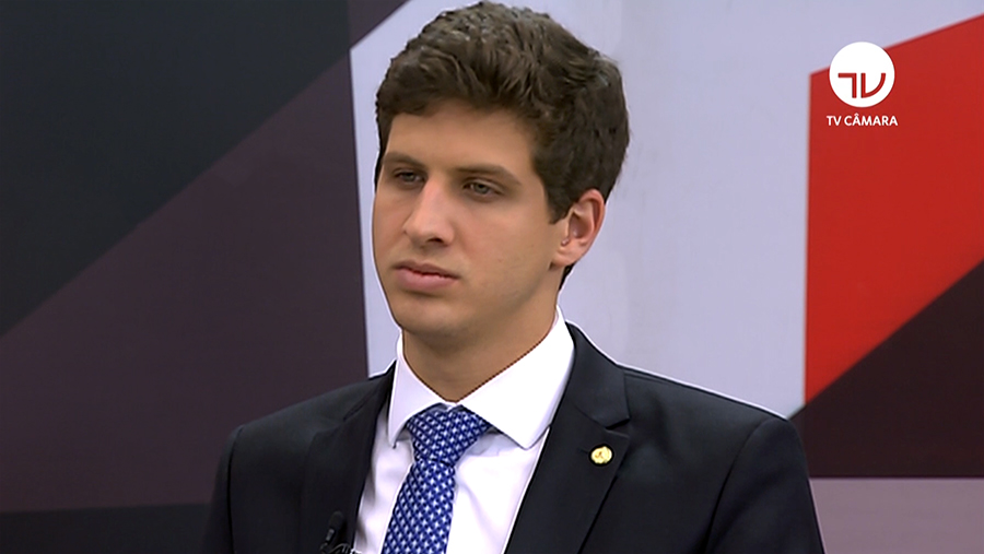 João Henrique Campos comenta criação de CPI para investigar óleo em praias do Nordeste