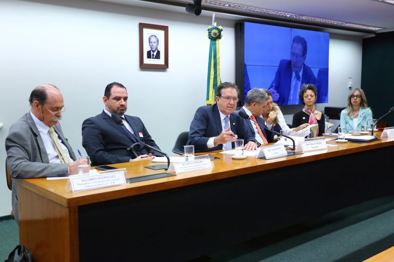 texto alternativo não fornecido