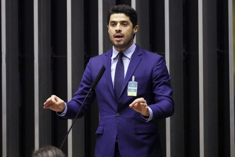 Sessão para a votação de propostas legislativas