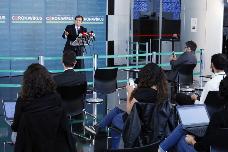 Presidente da Câmara dos Deputados, dep. Rodrigo Maia, concede entrevista coletiva sobre a atividade legislativa durante a crise causada pelo coronavírus
