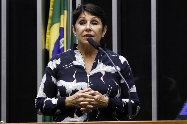 Premiação da segunda edição do Concurso de Boas Práticas de Gestão. Dep. Erika Kokay(PT - DF)
