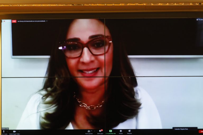 Outubro Rosa. Dep. Rejane Dias(PT - PI)