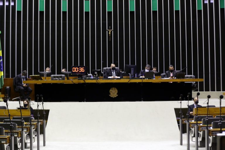 Breves Comunicados. Dep. Julio Cesar Ribeiro(REPUBLICANOS - DF)