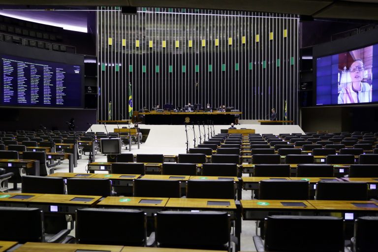 Breves Comunicados. Dep. Julio Cesar Ribeiro(REPUBLICANOS - DF)