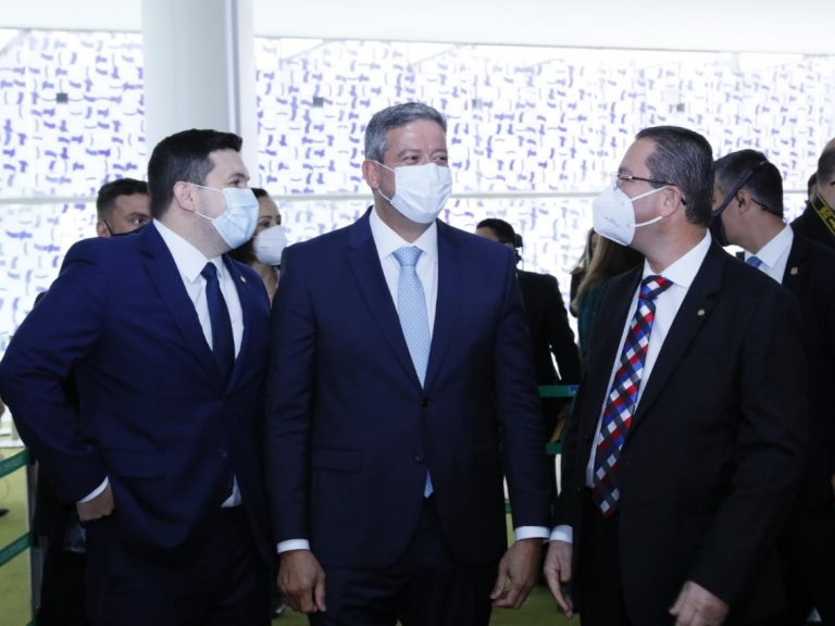 texto alternativo não fornecido