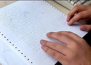 Direitos Humanos e Minorias - Deficiente - Cego - Braile