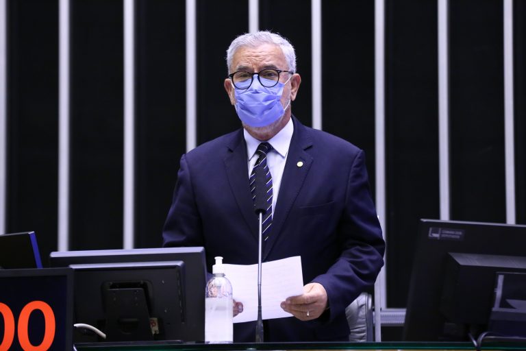 O Papel e as Contribuições da Comissão de Legislação Participativa (CLP) em Defesa da Democracia. Dep. Waldenor PereiraPT - BA