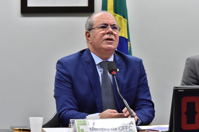 Audiência Pública - Discutir o não cumprimento da Lei 13987/20 (distribuição de alimentos). Dep. Hildo RochaMDB - MA