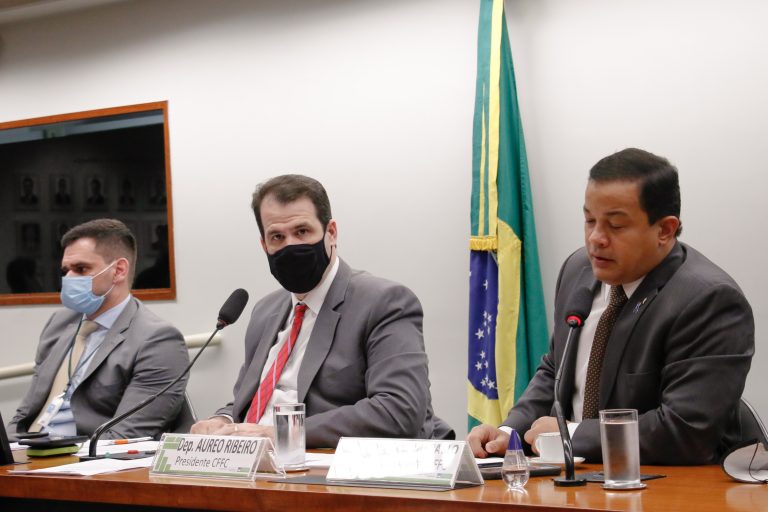 texto alternativo não fornecido