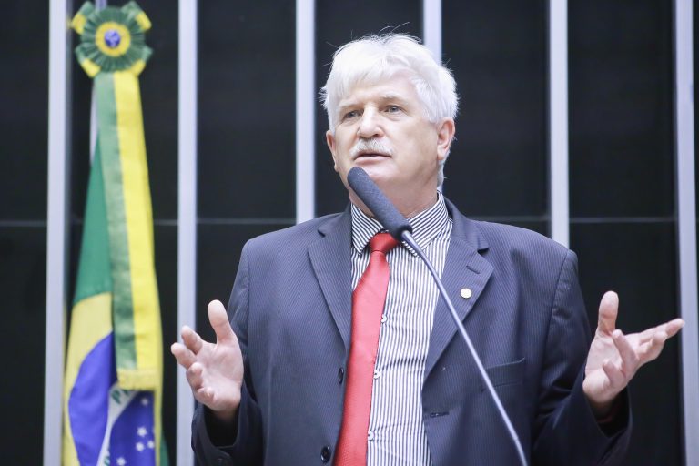 Discussão e votação de propostas. Dep. Airton Faleiro PT-PA