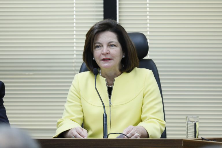 Cerimônia de posse do novo procurador-geral da República - PGR, Alcides Martins. Ex-procuradora-geral da República, Raquel Dodge