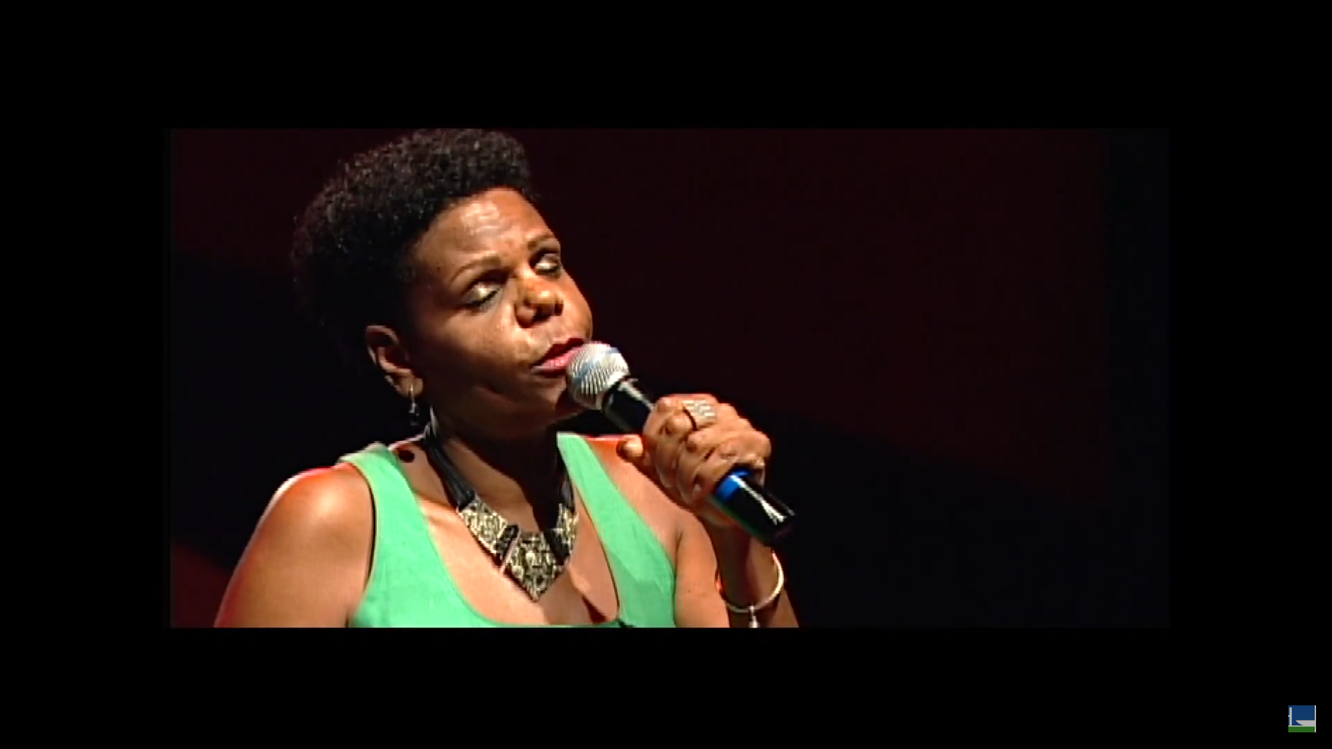 Ângela Regina (cantora)