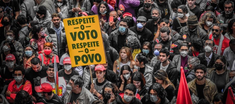 Violência Política