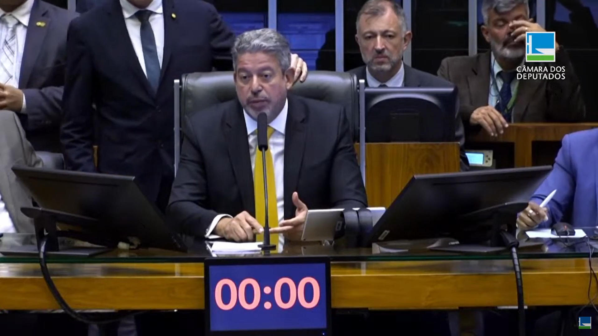 Direto da Câmara destaca pauta prevista para o Plenário nesta semana