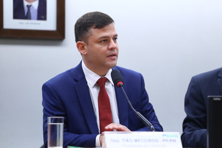 Reunião de Instalação e Eleição do Presidente e Vice-Presidente. Dep. Tião Medeiros (PP - PR)