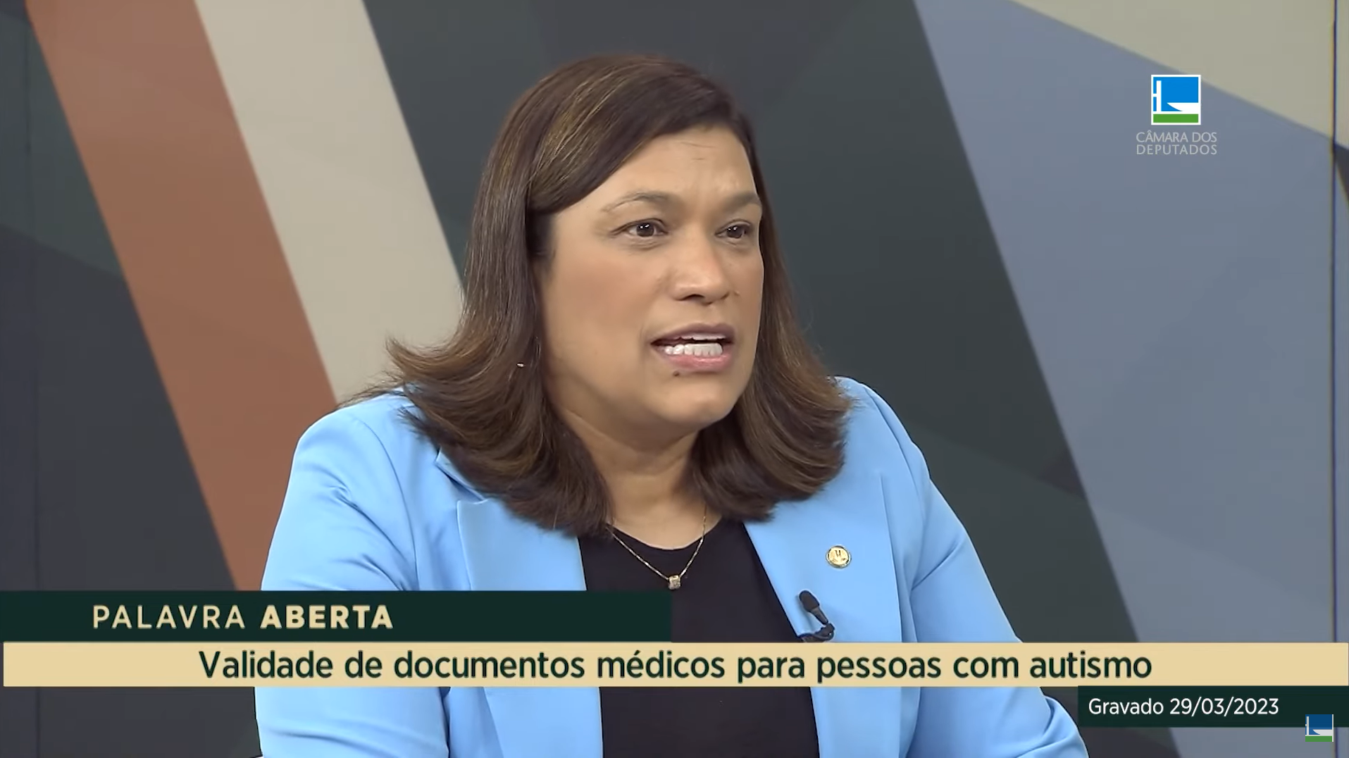 Maria Rosas quer reduzir burocracia de documentos médicos para pessoas com autismo