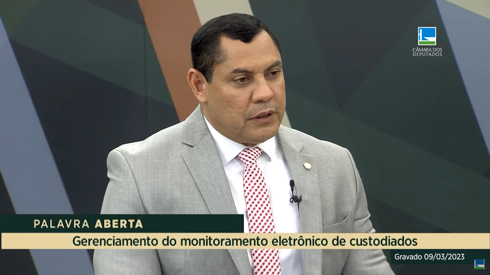 Coronel Ulysses quer aperfeiçoar o sistema de monitoramento eletrônico de custodiados