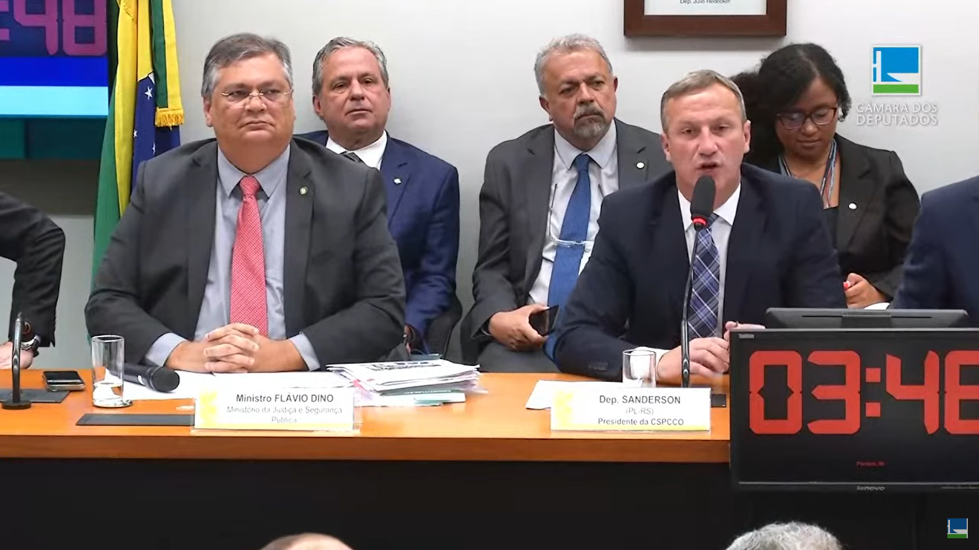 Direto da Câmara traz o resumo das votações da semana no Plenário