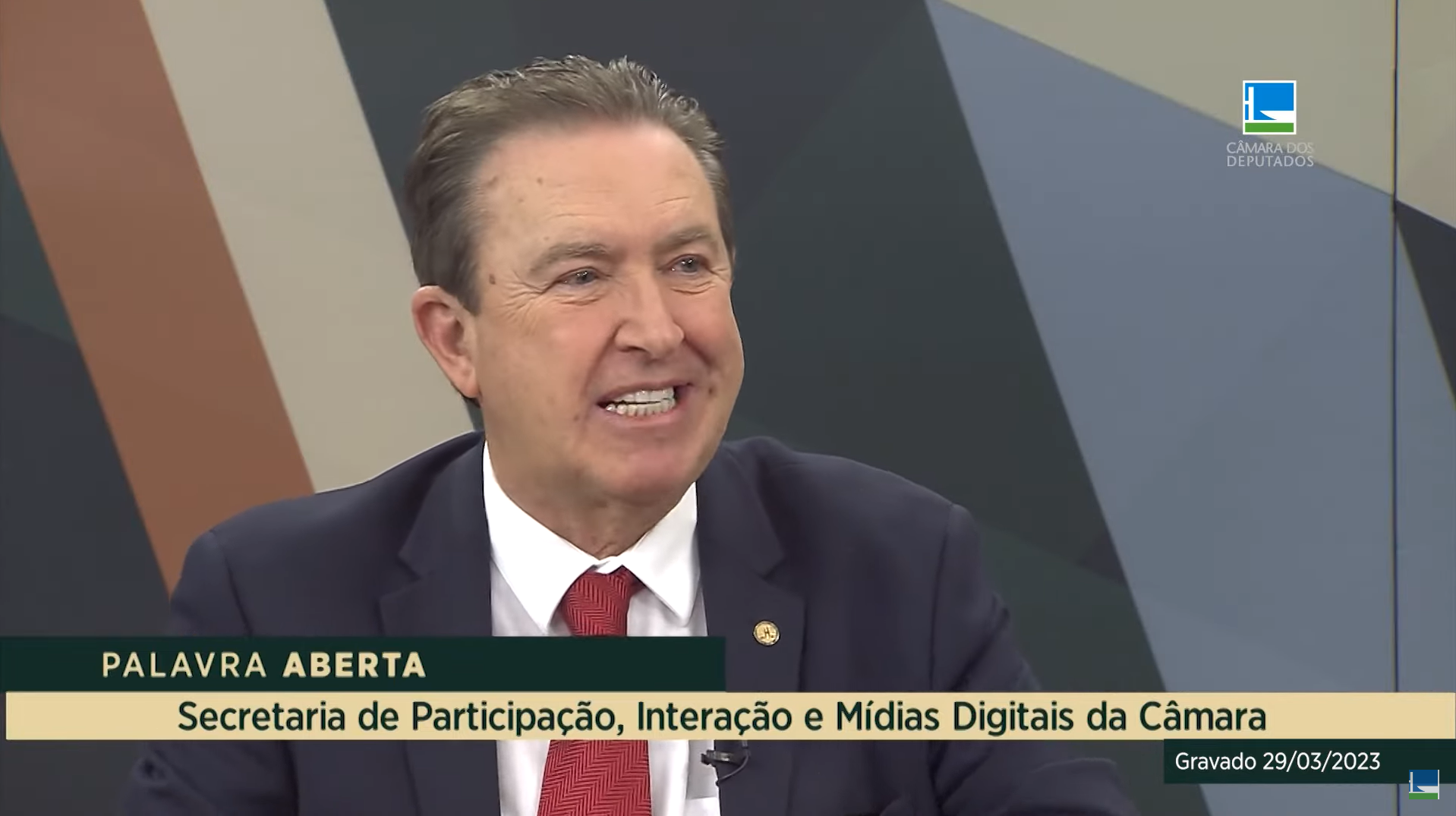 Luciano Ducci detalha desafios da Secretaria de Participação, Interação e Mídias Digitais