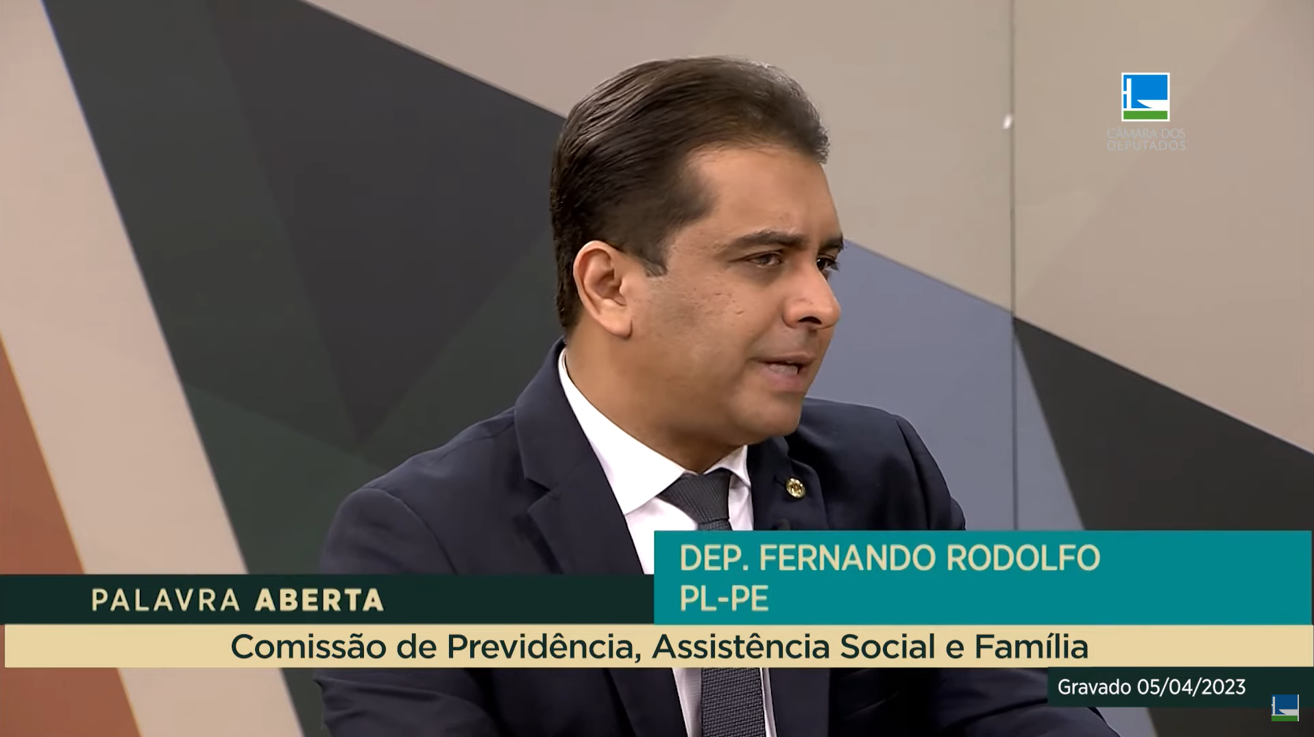 Fernando Rodolfo promete retornar a tramitação de mais de 80 projetos