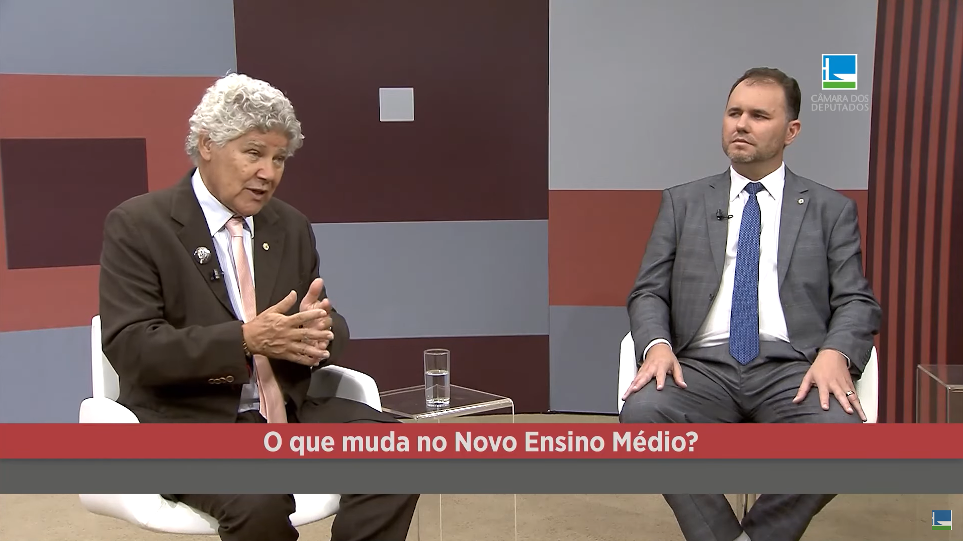 Moses Rodrigues e Chico Alencar debatem polêmicas e mudanças do novo Ensino Médio