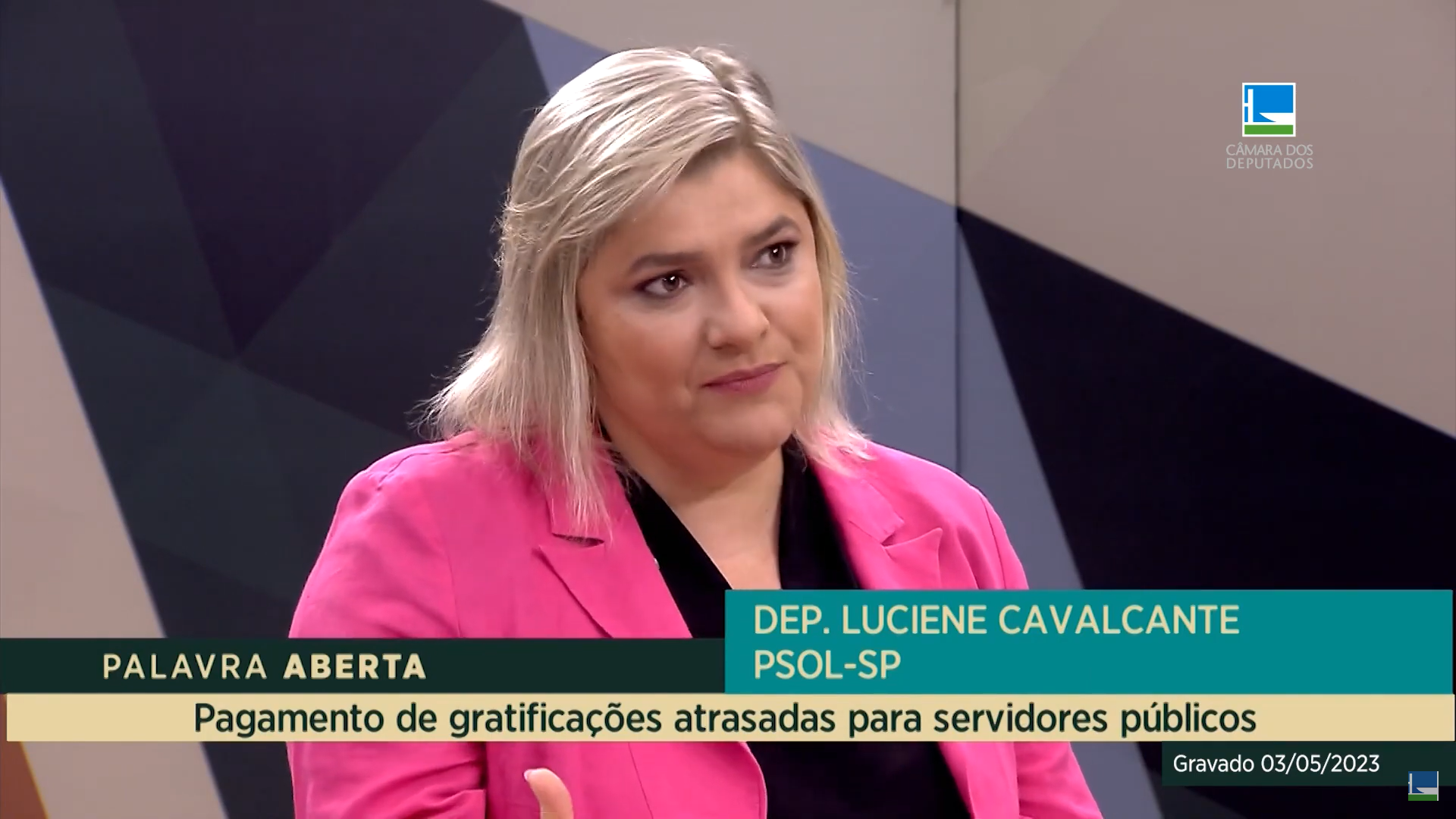 Luciene Cavalcante quer garantir pagamento de gratificações atrasadas a servidores