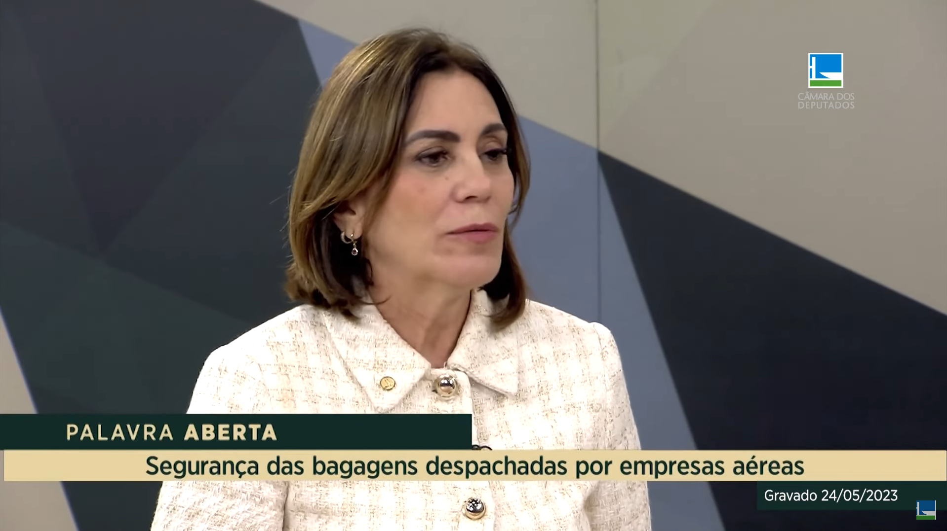Rosana Valle explica proposta que aumenta segurança das bagagens despachadas