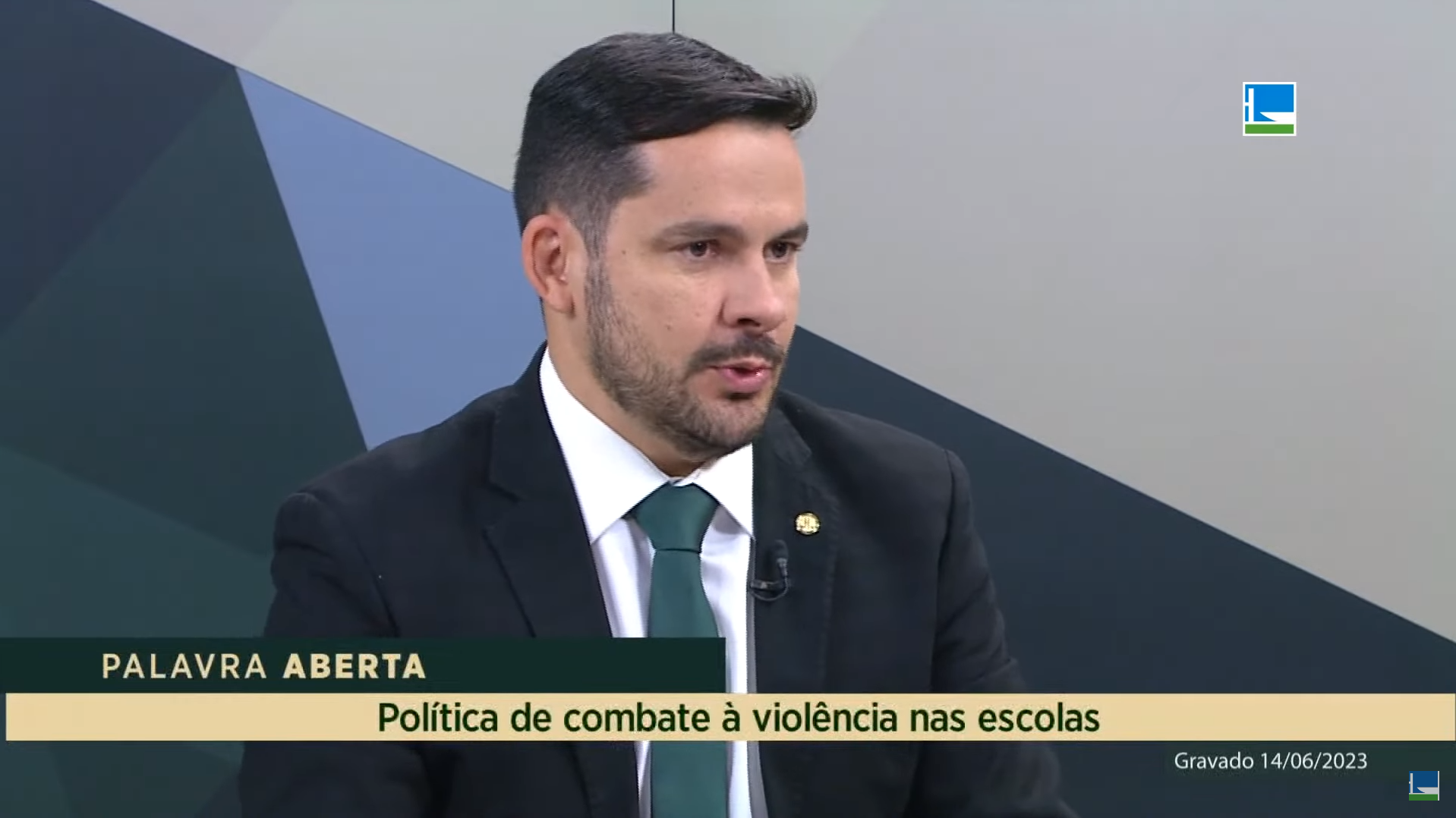 Capitão Alberto Neto apresenta Política de Combate à Violência nas Escolas