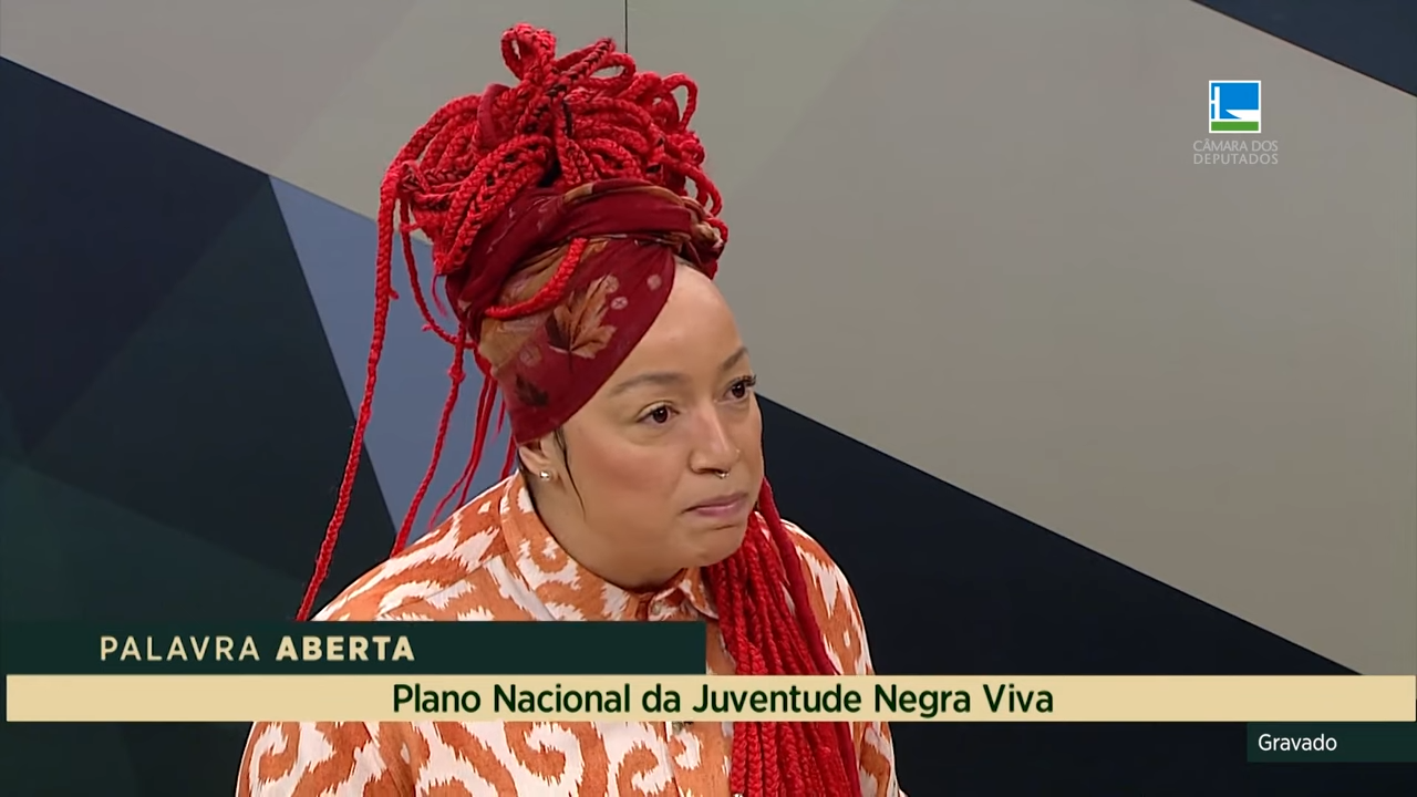 Daiana Santos comenta Plano Nacional da Juventude Negra Viva