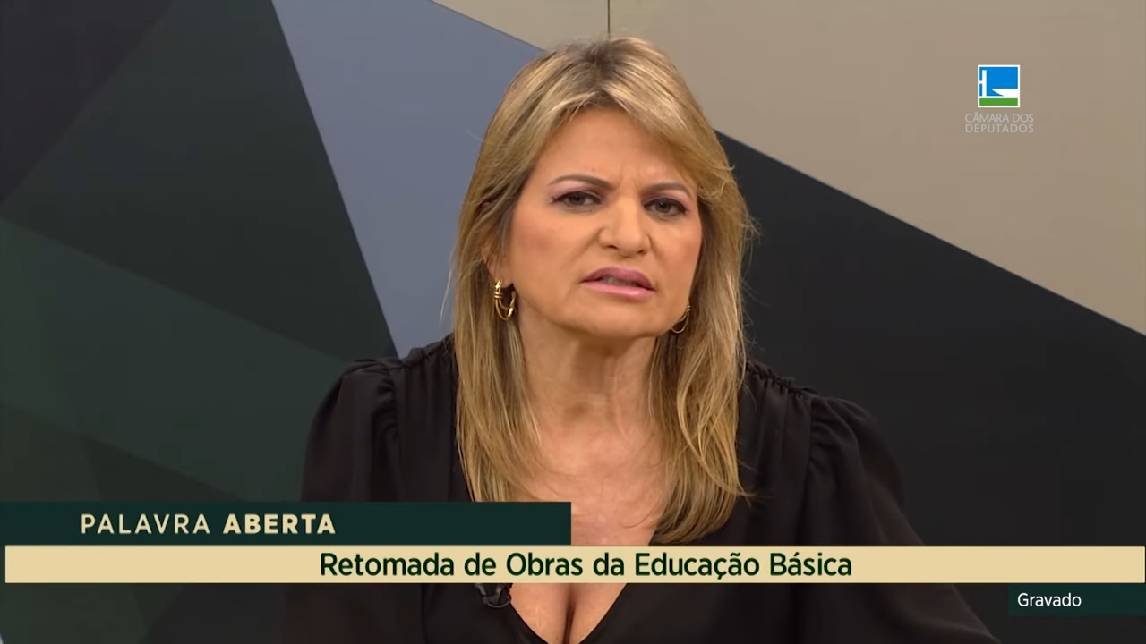 Flávia Morais comenta Pacto Nacional pela Retomada de Obras da Educação Básica
