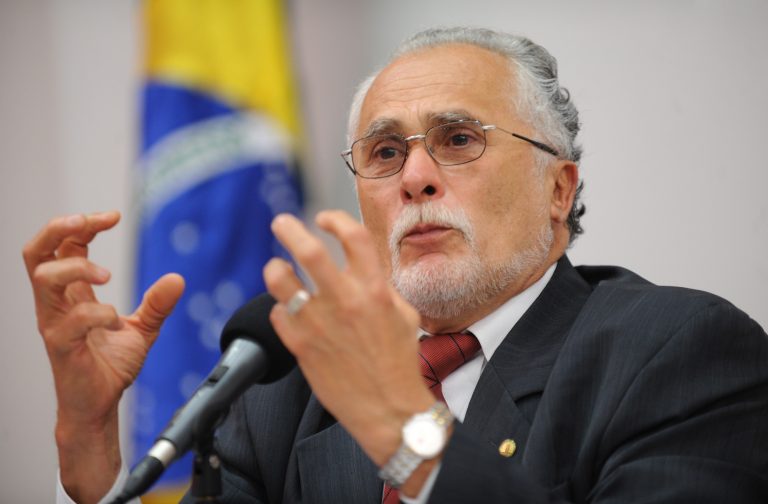 Dep. José Genoíno(PT-SP)