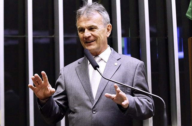 Toninho Wandscheer (PP-PR) no Plenário da Câmara dos Deputados